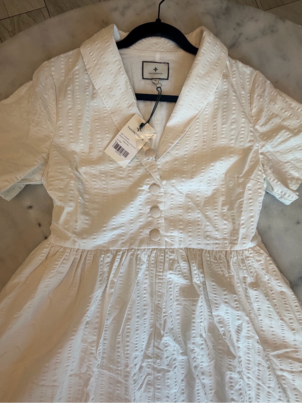 Tuckernuck White Seersucker Shawl Collar Adelaide Dress NWT - Picture 4 of 6